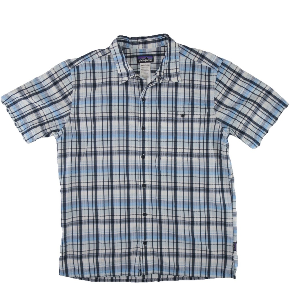 Patagonia Pocket Short Sleeve Button Up Shirt Mens Large Blue Seer Sucker